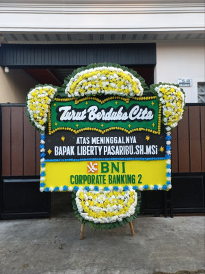Papan Bunga Duka di Cihamerang