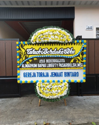 Papan Bunga Duka di Cihamerang